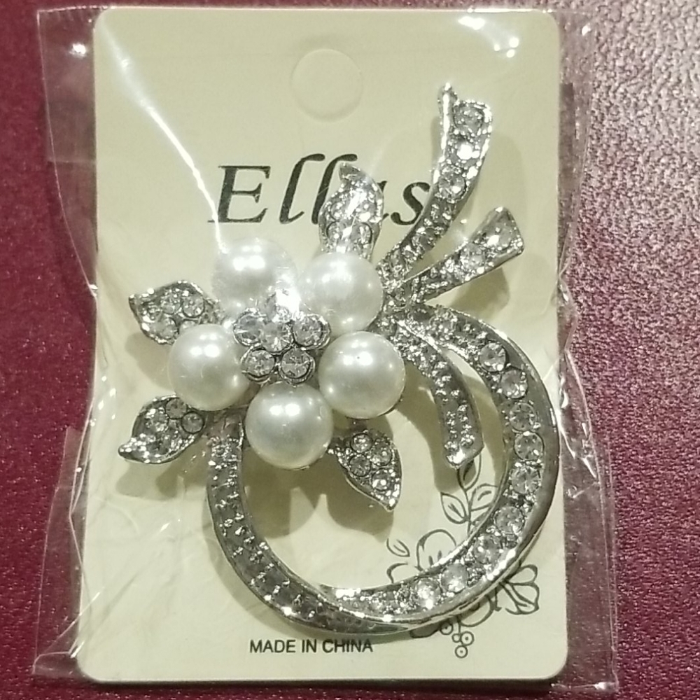 COSTUME JEWELRY CLEARANCE!!